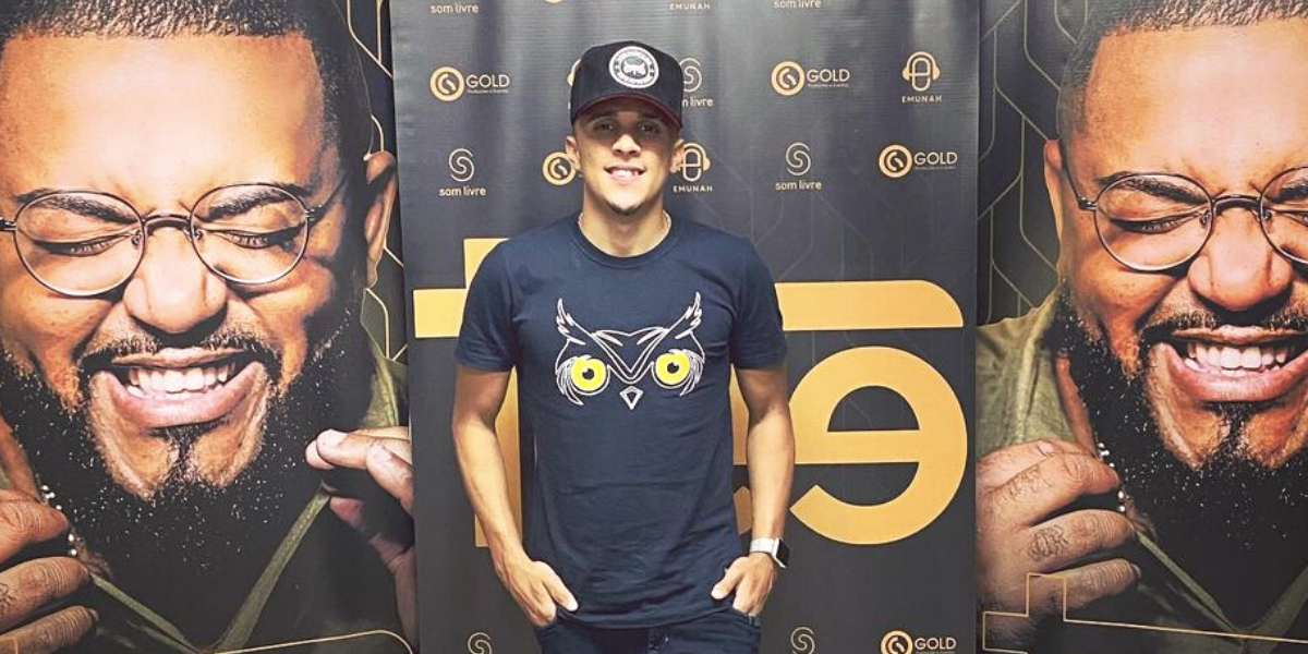 Renan Cabral e sua história de amor com a percussão