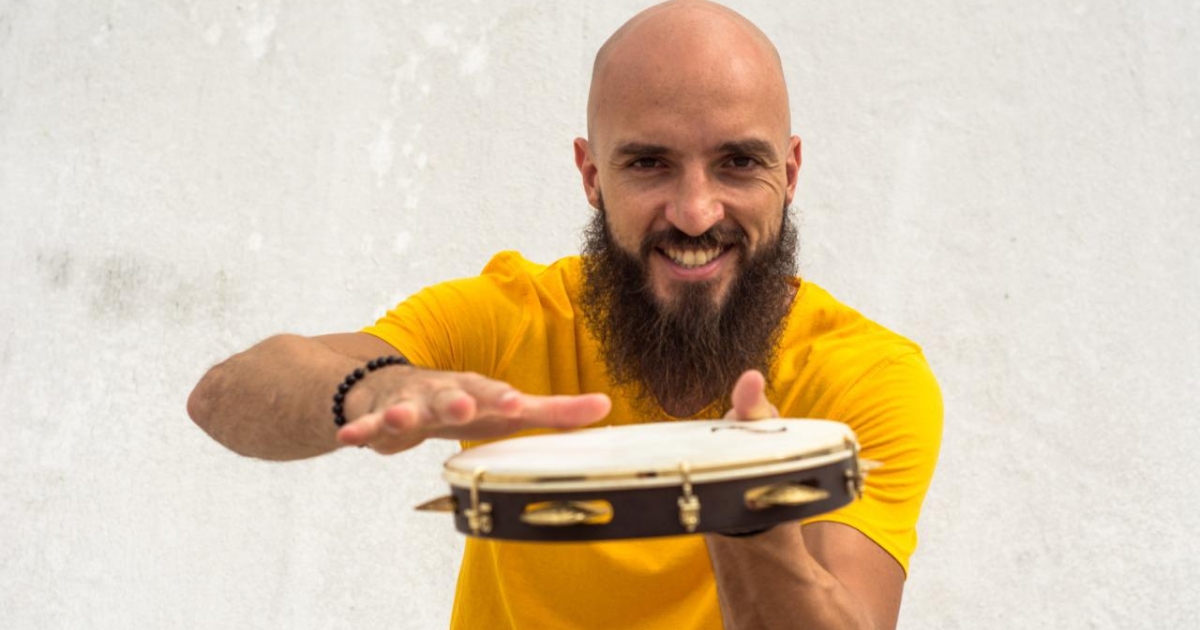 Como Escolher o Pandeiro Ideal: Guia Completo para Iniciantes e Amantes da Batucada